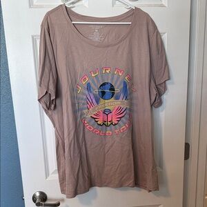 Graphic "Journey World Tour" Tee in Mauve
